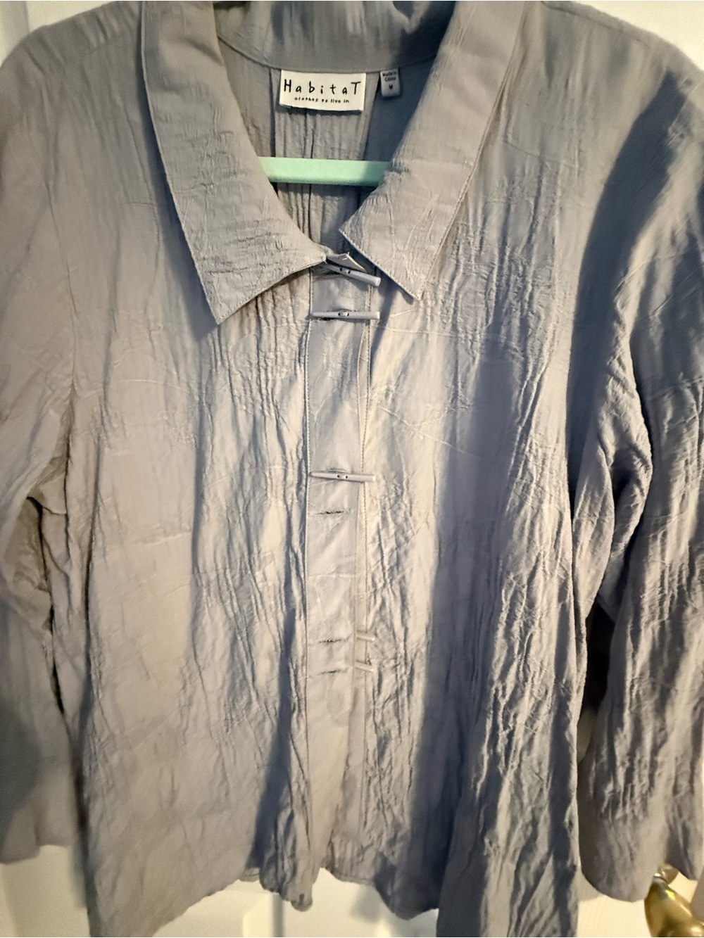 Habitat Women's Light Gray Button-Down Collared Shirt